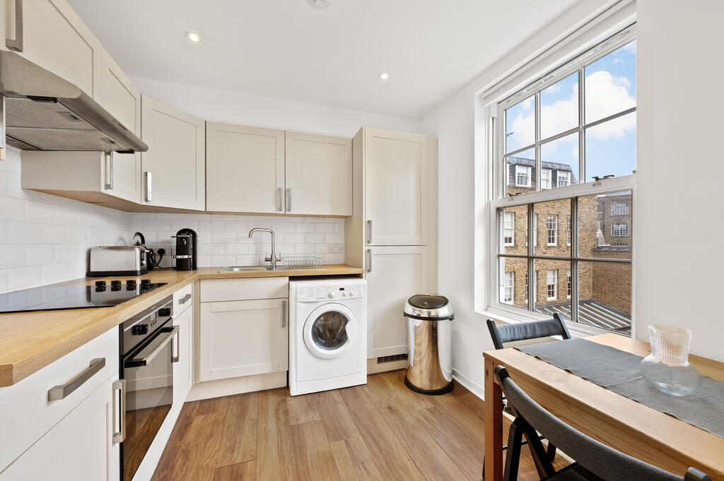 1 bed 1st Floor Flat for rent in Battersea. From Winchester White - Battersea