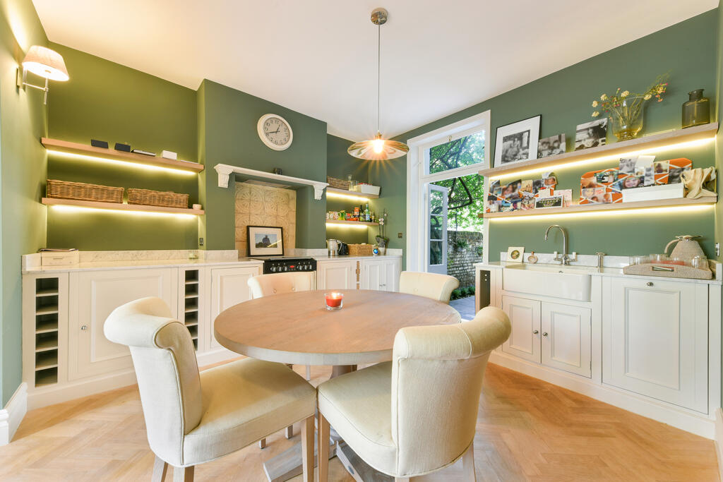 1 bed 1st Floor Flat for rent in Battersea. From Winchester White - Battersea