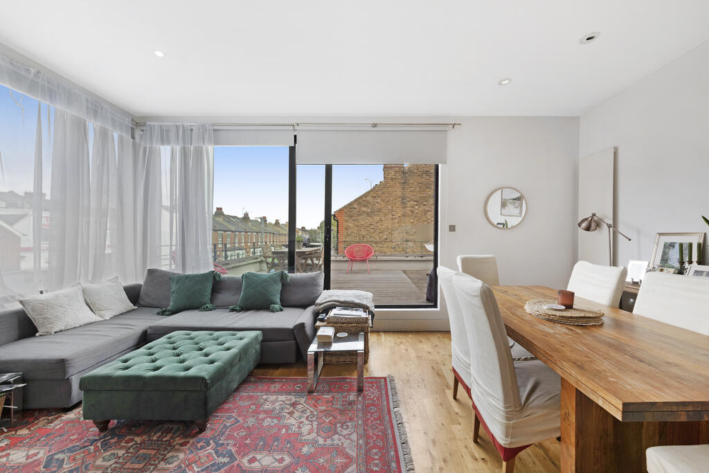 2 bed Apartment for rent in Streatham. From Winchester White - Battersea 2 bed Apartment for rent in Streatham. From Winchester White - Battersea