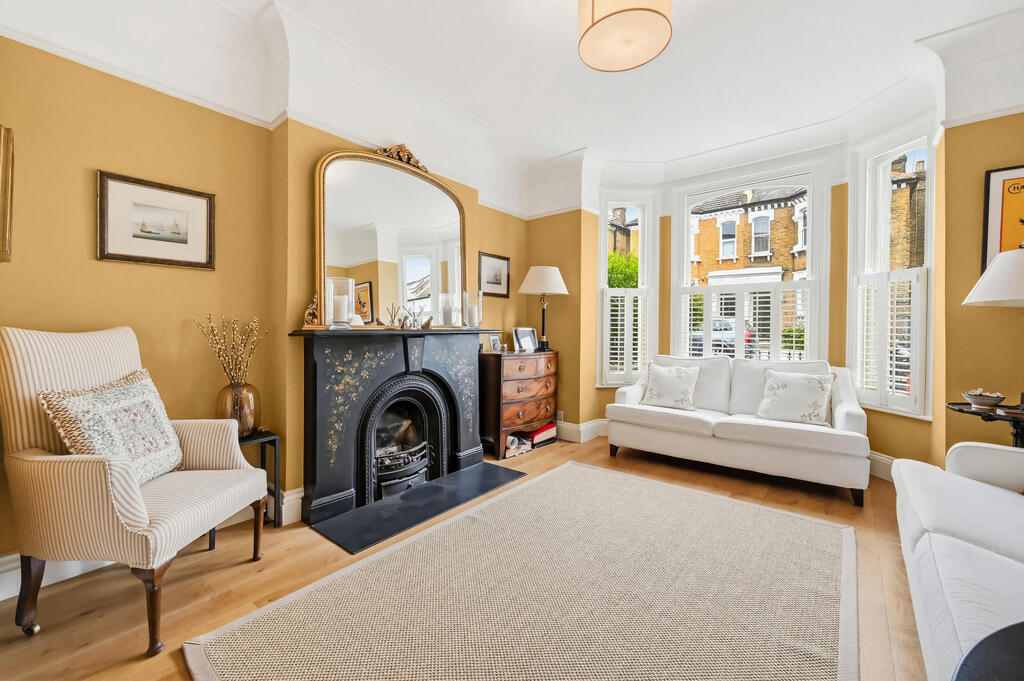 4 bed Detached for rent in Battersea. From Winchester White - Battersea 4 bed Detached for rent in Battersea. From Winchester White - Battersea