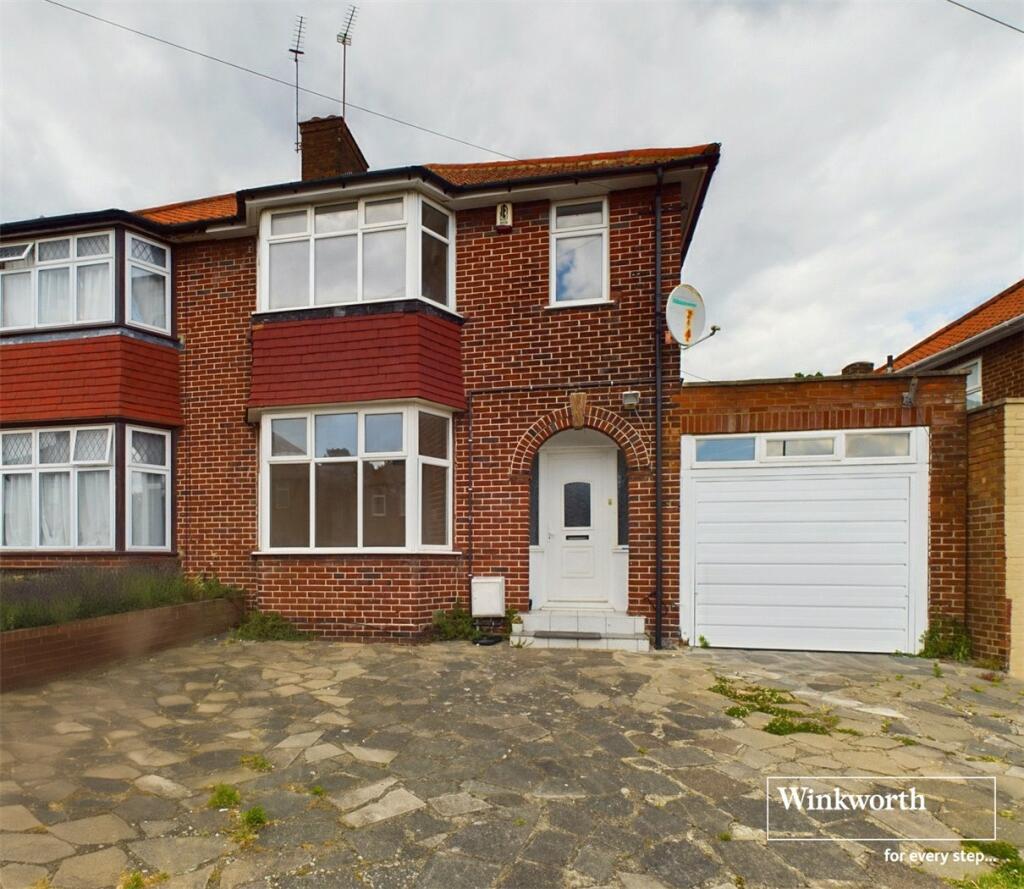 4 bed Semi-Detached House for rent in London. From Winkworth - Kingsbury