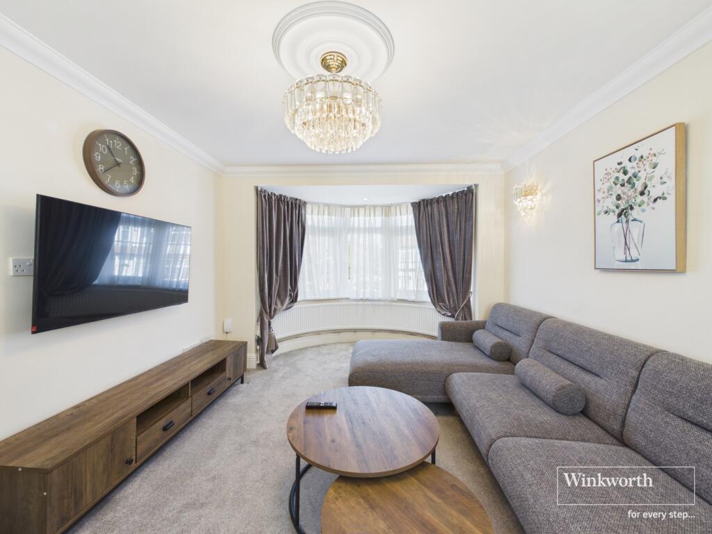 3 bed Apartment for rent in Wembley. From Winkworth - Kingsbury - Sales