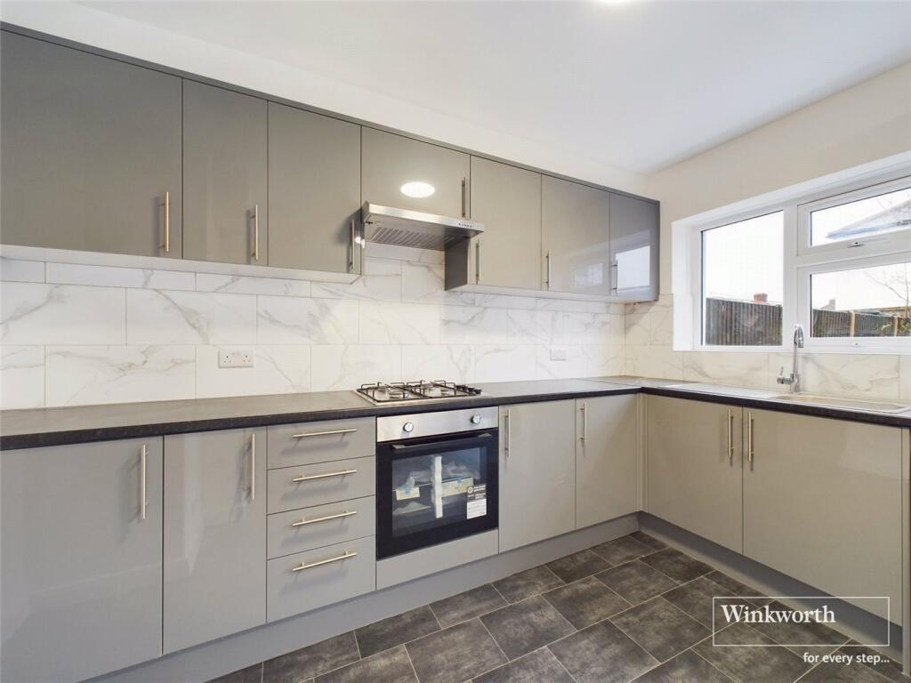 4 bed Mid Terraced House for rent in London. From Winkworth - Kingsbury