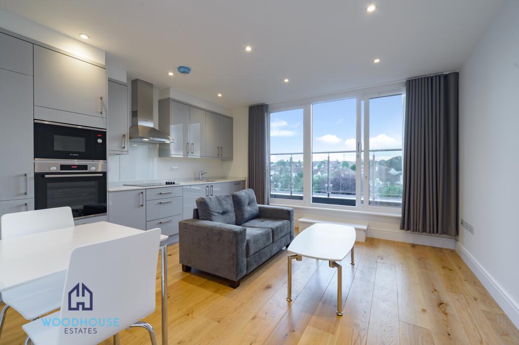 1 bed Apartment for rent in Bushey. From WOODHOUSE ESTATES AGENTS