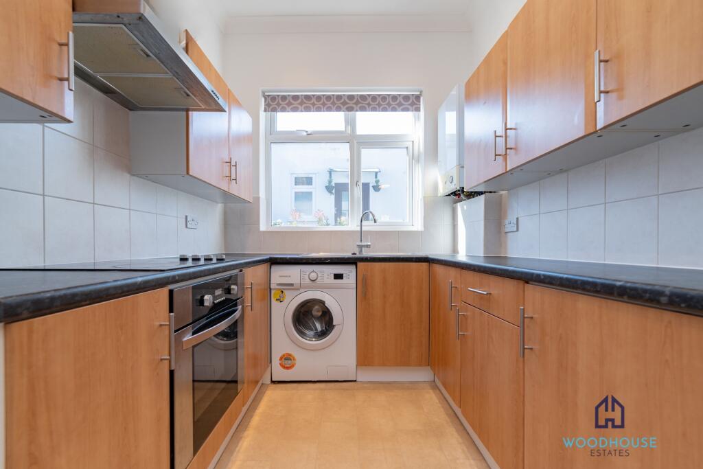 1 bed 1st Floor Flat for rent in Finchley. From WOODHOUSE ESTATES AGENTS 1 bed 1st Floor Flat for rent in Finchley. From WOODHOUSE ESTATES AGENTS