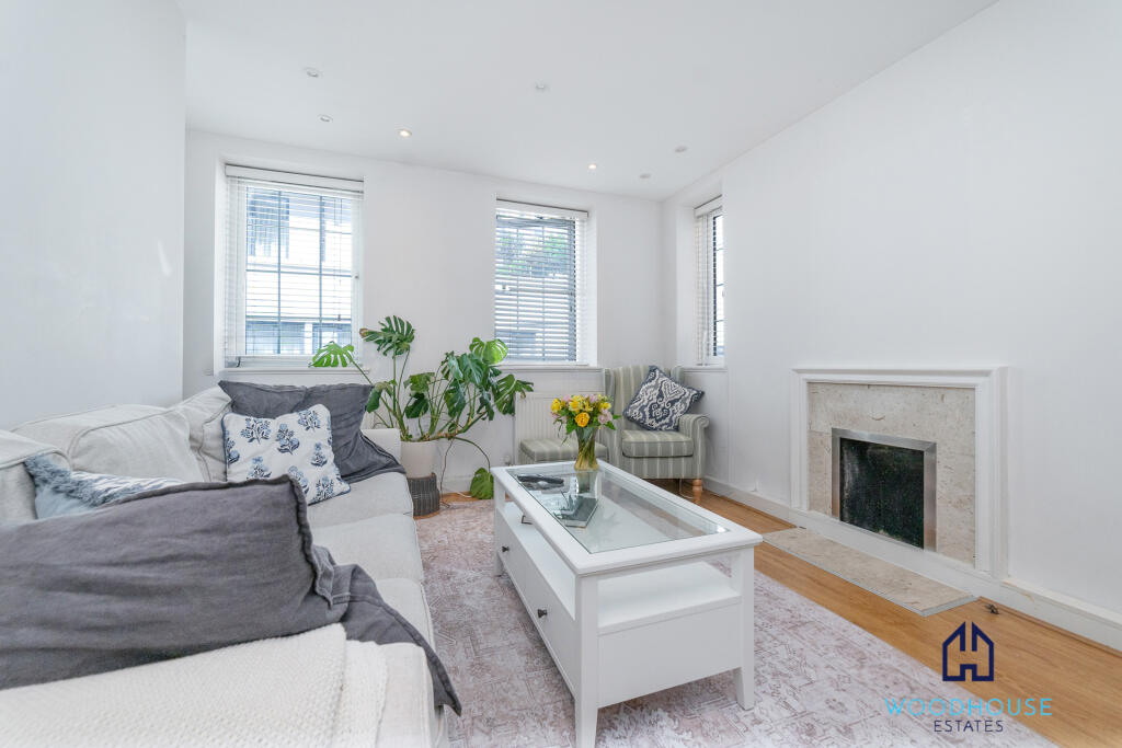 2 bed 1st Floor Flat for rent in Camden Town. From WOODHOUSE ESTATES AGENTS