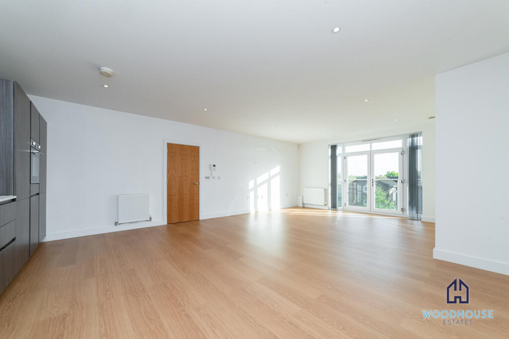 2 bed Apartment for rent in Cuffley. From WOODHOUSE ESTATES AGENTS 2 bed Apartment for rent in Cuffley. From WOODHOUSE ESTATES AGENTS