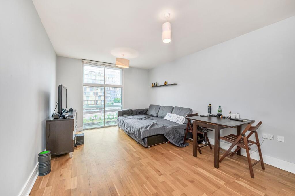 1 bed 1st Floor Flat for rent in London. From Kinleigh Folkard & Hayward - Lettings - Battersea Park Lettings 1 bed 1st Floor Flat for rent in London. From Kinleigh Folkard & Hayward - Lettings - Battersea Park Lettings