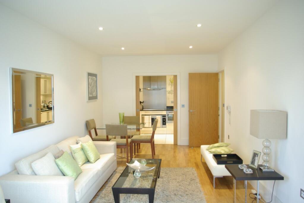 2 bed 1st Floor Flat for rent in Wandsworth. From Kinleigh Folkard & Hayward - Lettings - Battersea Park Lettings 2 bed 1st Floor Flat for rent in Wandsworth. From Kinleigh Folkard & Hayward - Lettings - Battersea Park Lettings