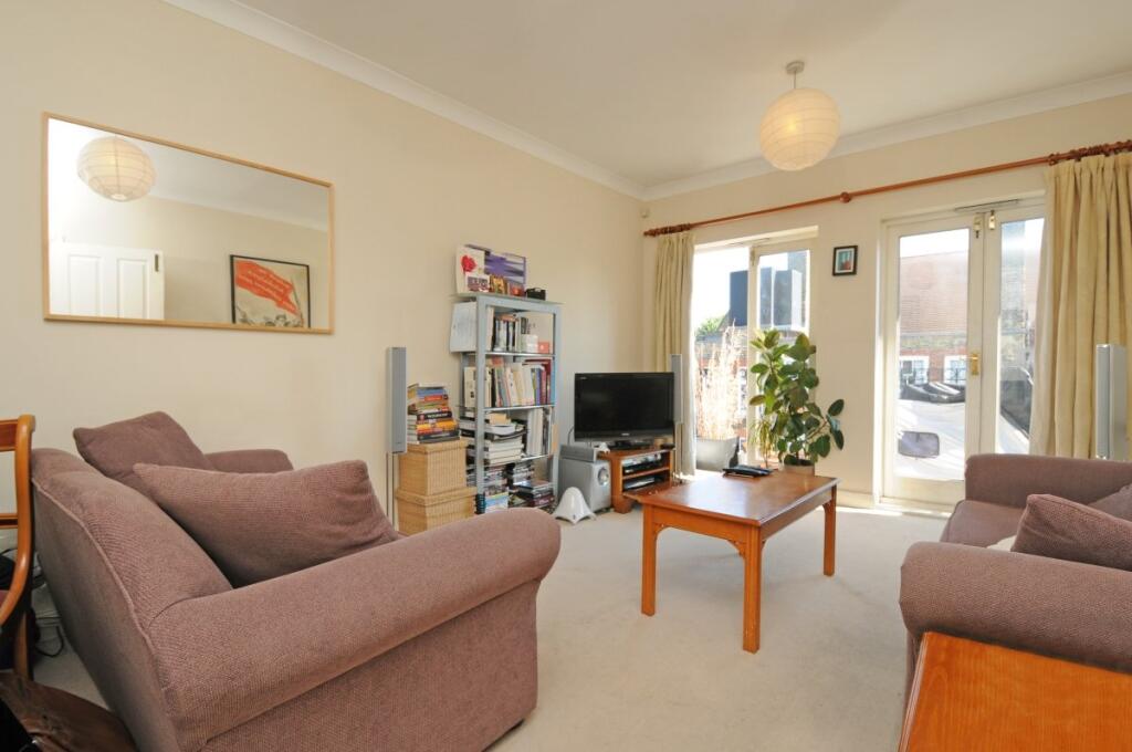 2 bed 1st Floor Flat for rent in Battersea. From Kinleigh Folkard & Hayward - Lettings - Battersea Park Lettings 2 bed 1st Floor Flat for rent in Battersea. From Kinleigh Folkard & Hayward - Lettings - Battersea Park Lettings