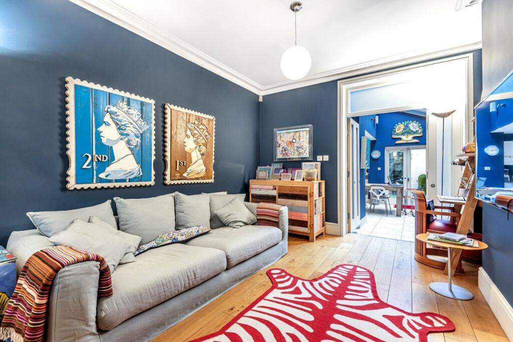 4 bed Detached for rent in London. From Kinleigh Folkard & Hayward - Lettings - Battersea Park Lettings 4 bed Detached for rent in London. From Kinleigh Folkard & Hayward - Lettings - Battersea Park Lettings