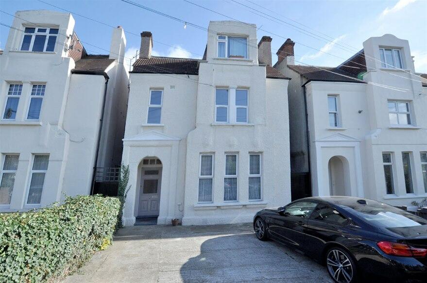 2 bed Flat for rent in Catford. From Your London