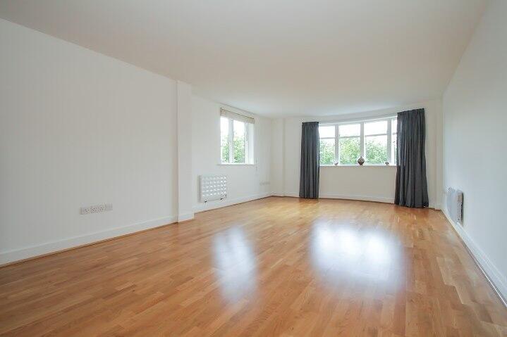 2 bed 1st Floor Flat for rent in Greenwich. From Your London
