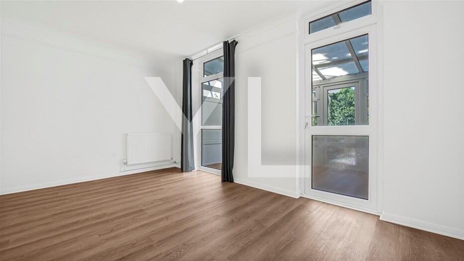 4 bed Mid Terraced House for rent in Woolwich. From Your London
