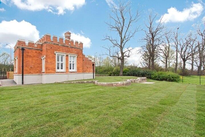 1 bed Detached for rent in Woolwich. From Your London 1 bed Detached for rent in Woolwich. From Your London