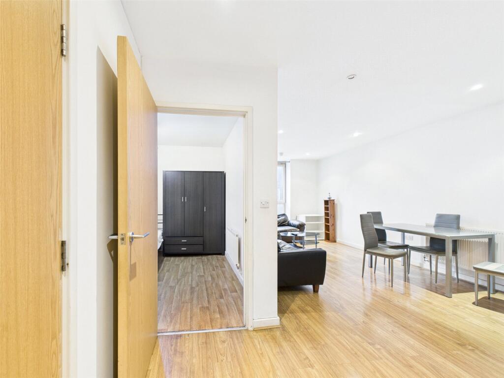 1 bed 1st Floor Flat for rent in Barking. From Your Move - Stewart & Co Romford