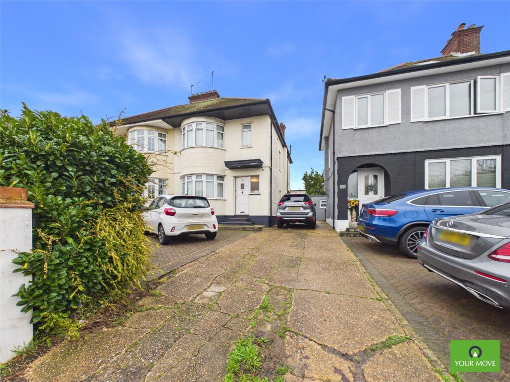 4 bed Semi Detached for rent in Romford. From Your Move - Stewart & Co Romford 4 bed Semi Detached for rent in Romford. From Your Move - Stewart & Co Romford