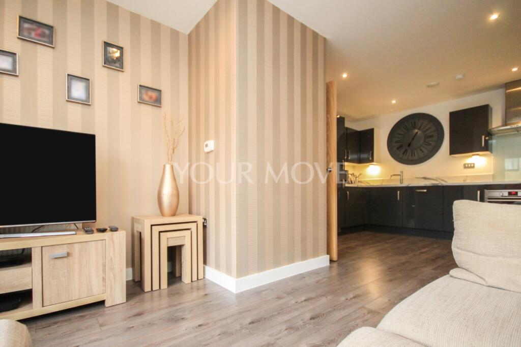 1 bed 1st Floor Flat for rent in Romford. From Your Move - Stewart & Co Romford