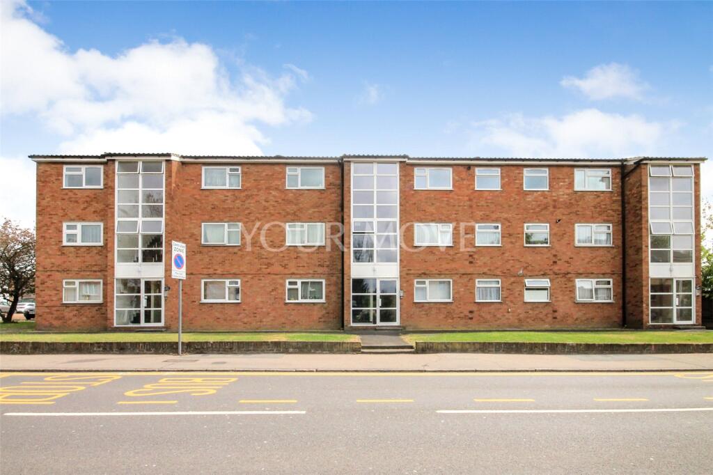 2 bed 1st Floor Flat for rent in Romford. From Your Move - Stewart & Co Romford 2 bed 1st Floor Flat for rent in Romford. From Your Move - Stewart & Co Romford