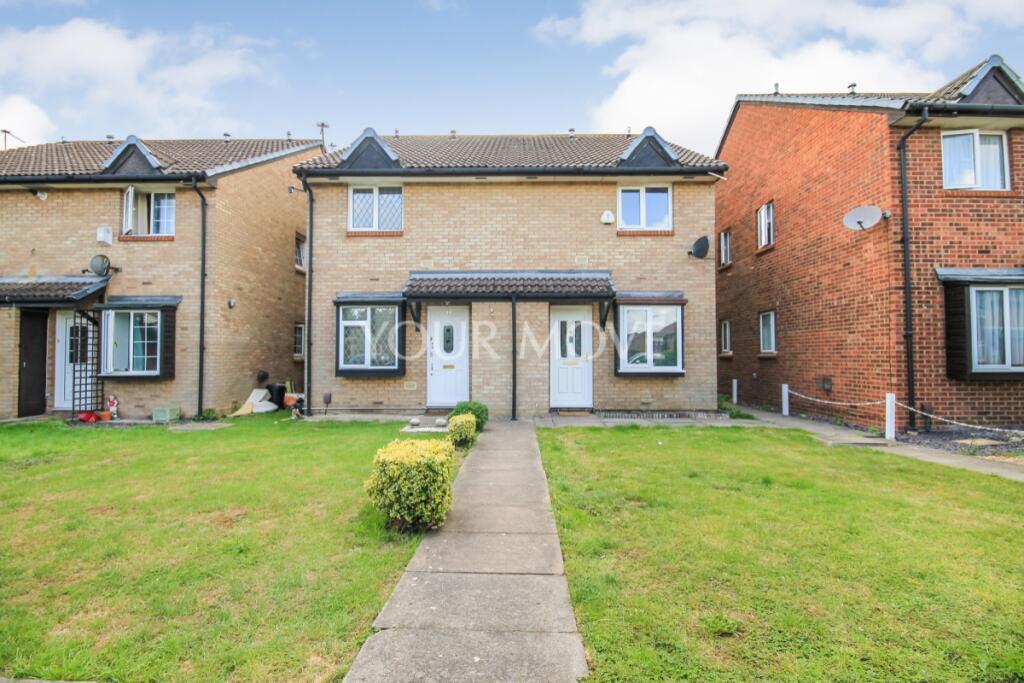 1 bed Detached for rent in Romford. From Your Move - Stewart & Co Romford