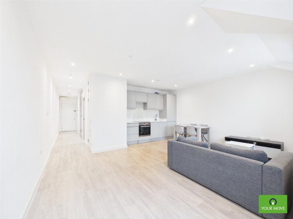 1 bed 1st Floor Flat for rent in Hornchurch. From Your Move - Stewart & Co Romford