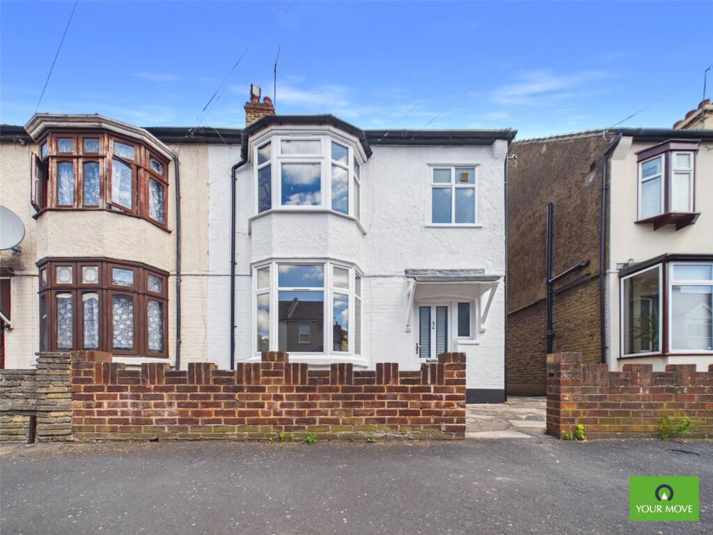 3 bed Semi Detached for rent in Romford. From Your Move - Stewart & Co Romford