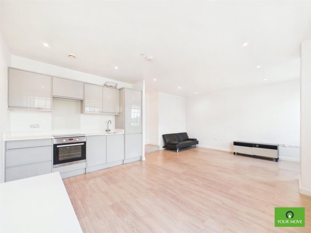1 bed 1st Floor Flat for rent in Hornchurch. From Your Move - Stewart & Co Romford 1 bed 1st Floor Flat for rent in Hornchurch. From Your Move - Stewart & Co Romford
