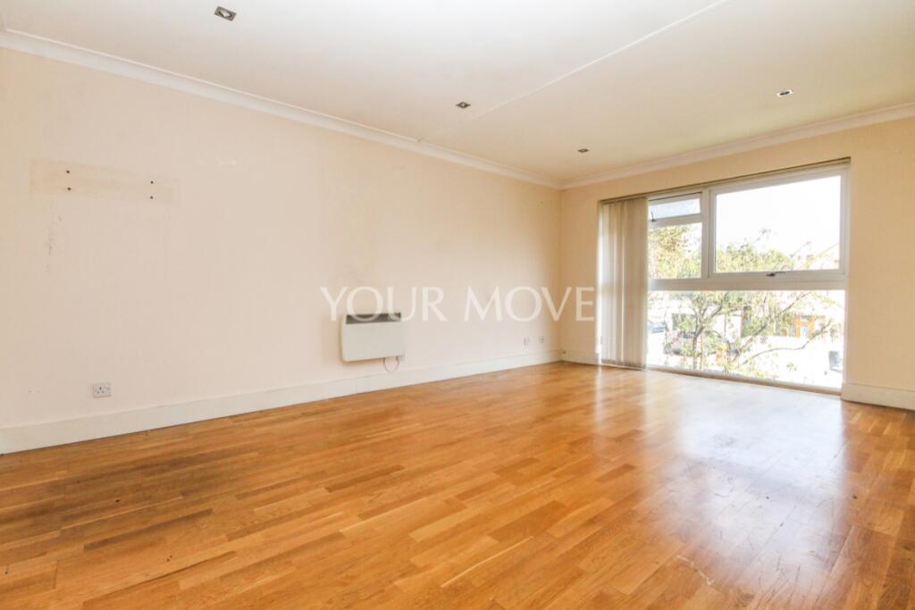 2 bed 1st Floor Flat for rent in Romford. From Your Move - Stewart & Co Romford