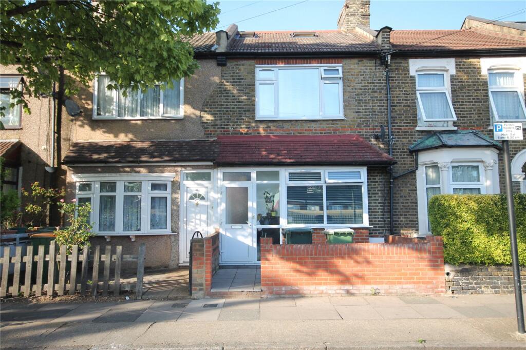 5 bed Mid Terraced House for rent in West Ham. From Your Move - Stewart & Co Romford 5 bed Mid Terraced House for rent in West Ham. From Your Move - Stewart & Co Romford
