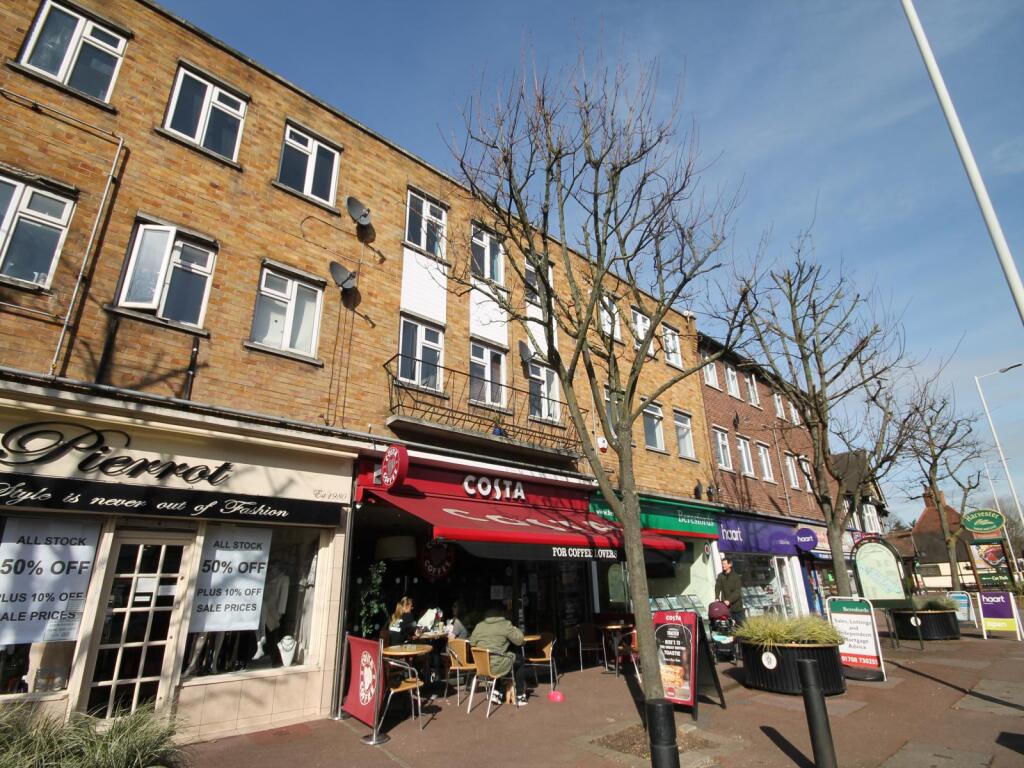2 bed 1st Floor Flat for rent in Romford. From Your Move - Stewart & Co Romford