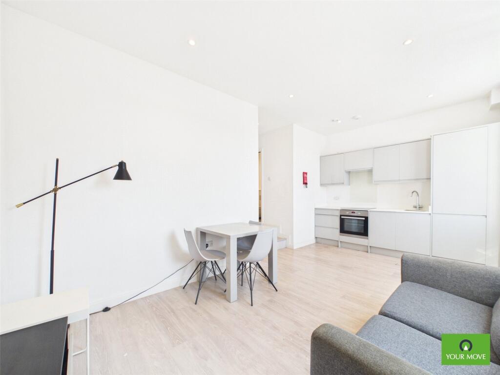 1 bed Detached for rent in Hornchurch. From Your Move - Stewart & Co Romford
