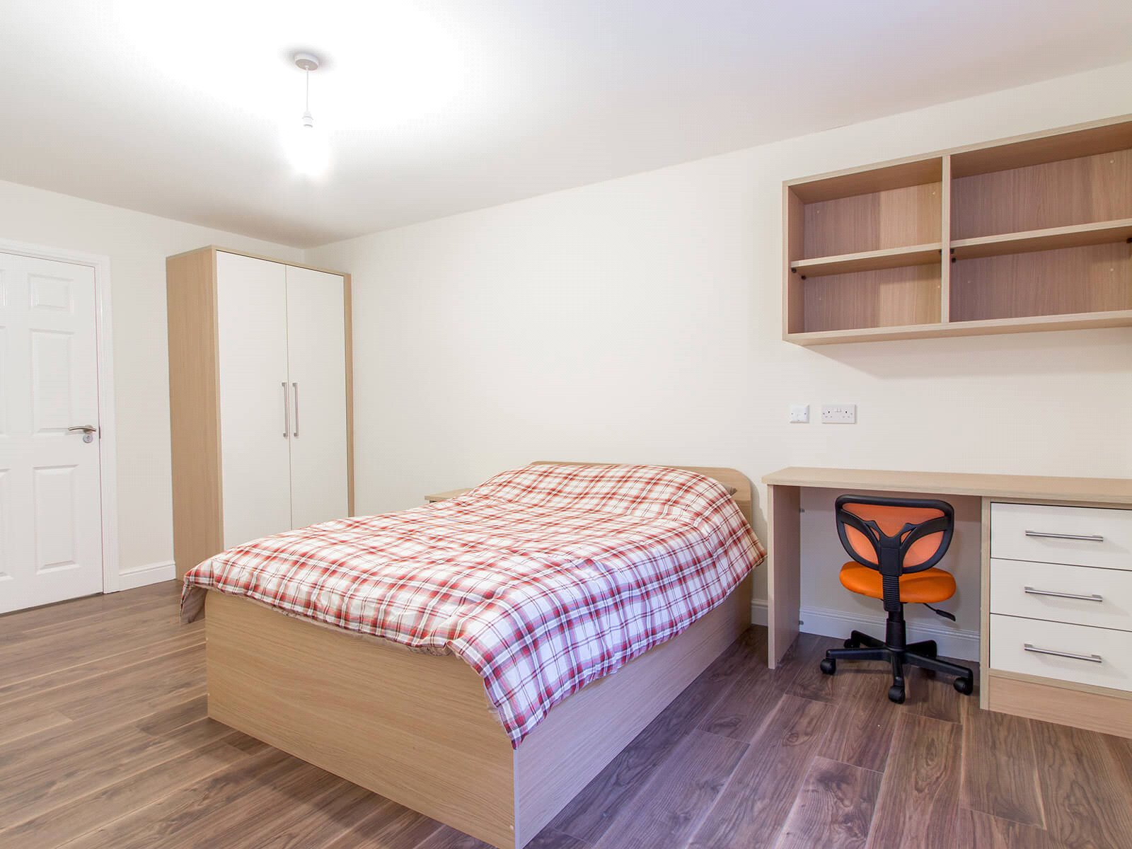 3 bed apartment for rent in Leeds. From YPP - Leeds