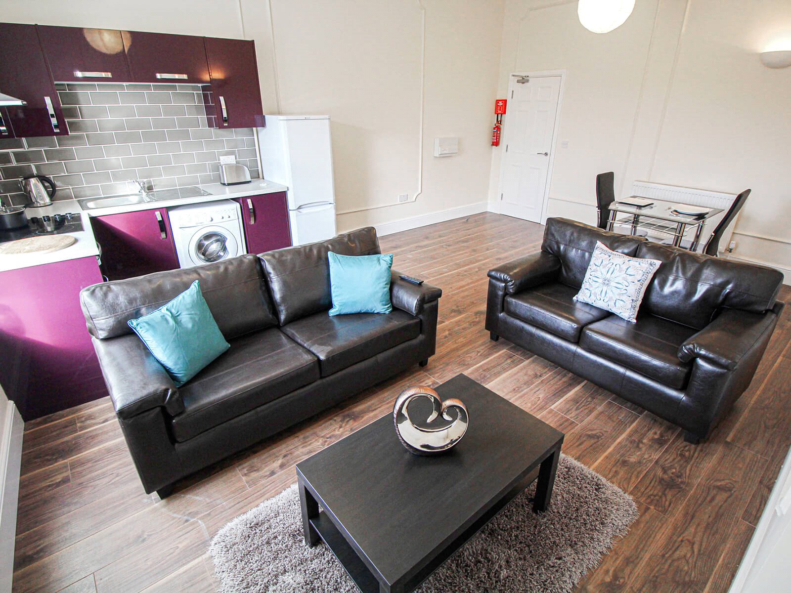 2 bed apartment for rent in Leeds. From YPP - Leeds