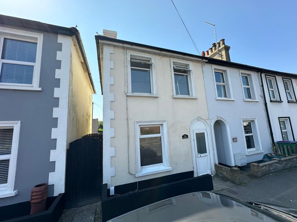 2 bed End of Terrace for rent in Hythe. From Laing Bennett Estate & Letting Agents - Lyminge - Folkestone 2 bed End of Terrace for rent in Hythe. From Laing Bennett Estate & Letting Agents - Lyminge - Folkestone