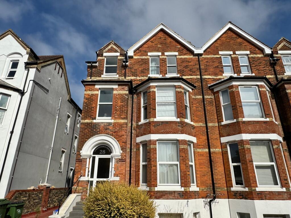 2 bed 1st Floor Flat for rent in Folkestone. From Laing Bennett Estate & Letting Agents - Lyminge - Folkestone 2 bed 1st Floor Flat for rent in Folkestone. From Laing Bennett Estate & Letting Agents - Lyminge - Folkestone