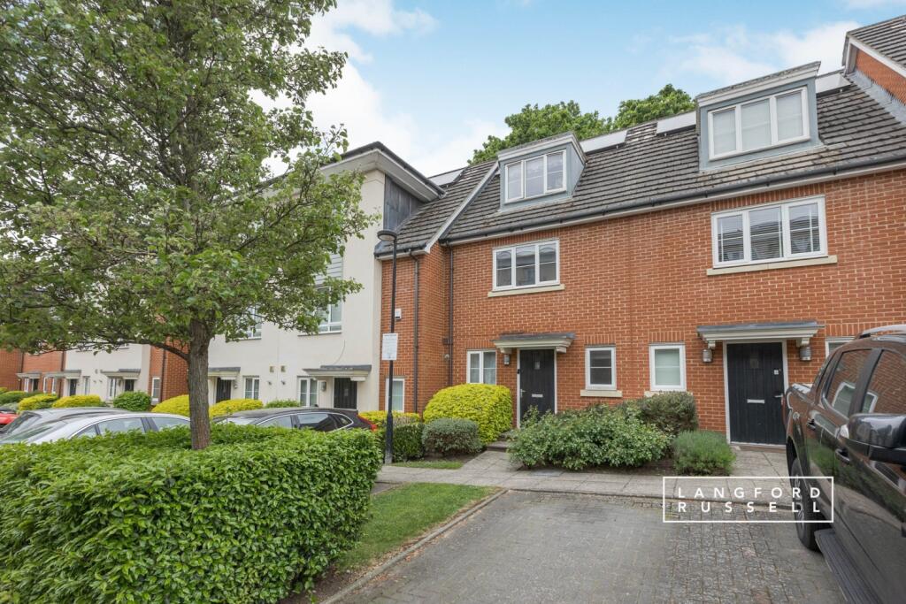 3 bed Semi Detached for rent in Orpington. From Langford Russell - Orpington