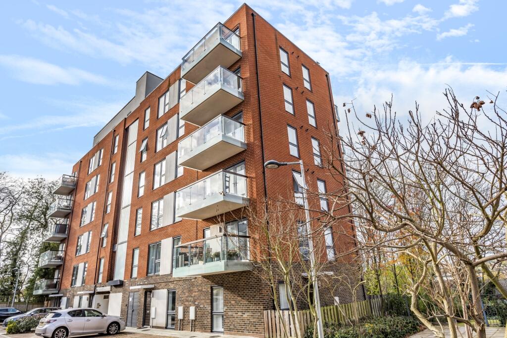 1 bed 1st Floor Flat for rent in Orpington. From Langford Russell - Orpington 1 bed 1st Floor Flat for rent in Orpington. From Langford Russell - Orpington