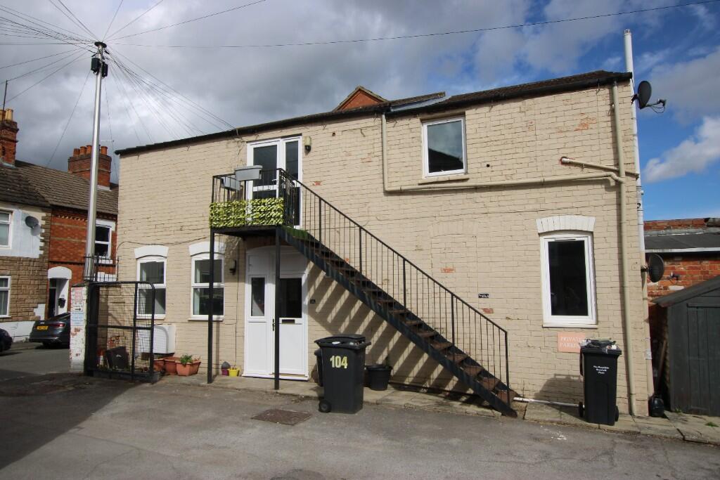 1 bed 1st Floor Flat for rent in Kettering. From Let It! - Kettering