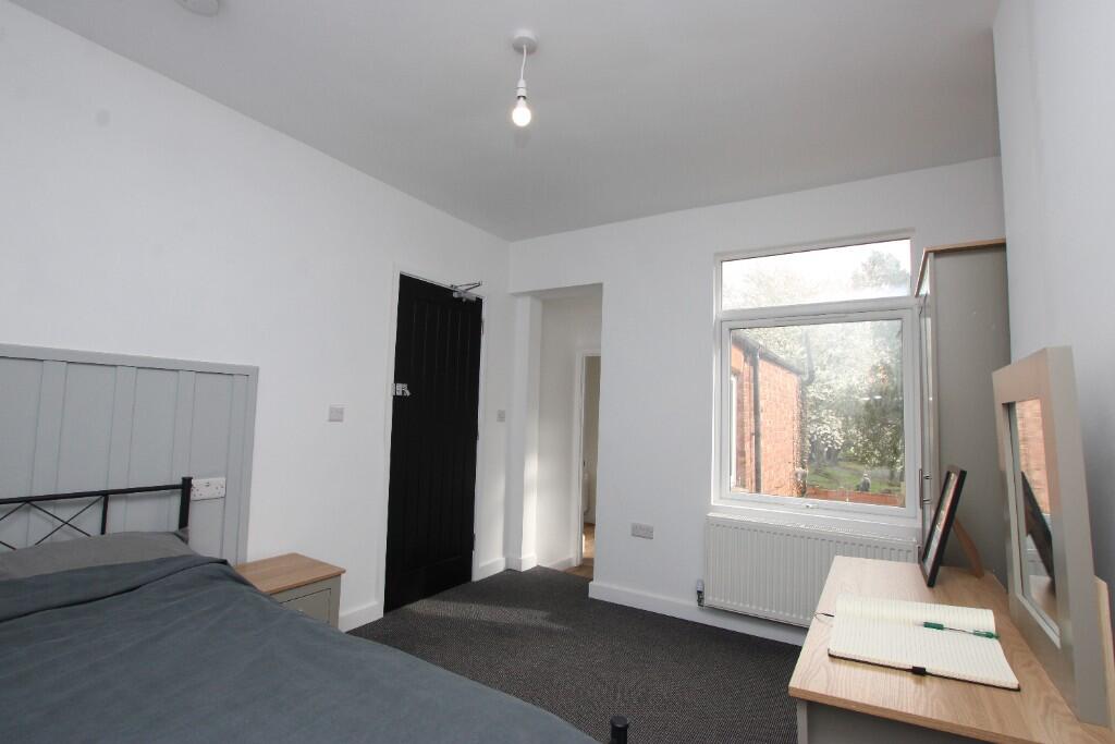 1 bed HMO for rent in Kettering. From Let It! - Kettering