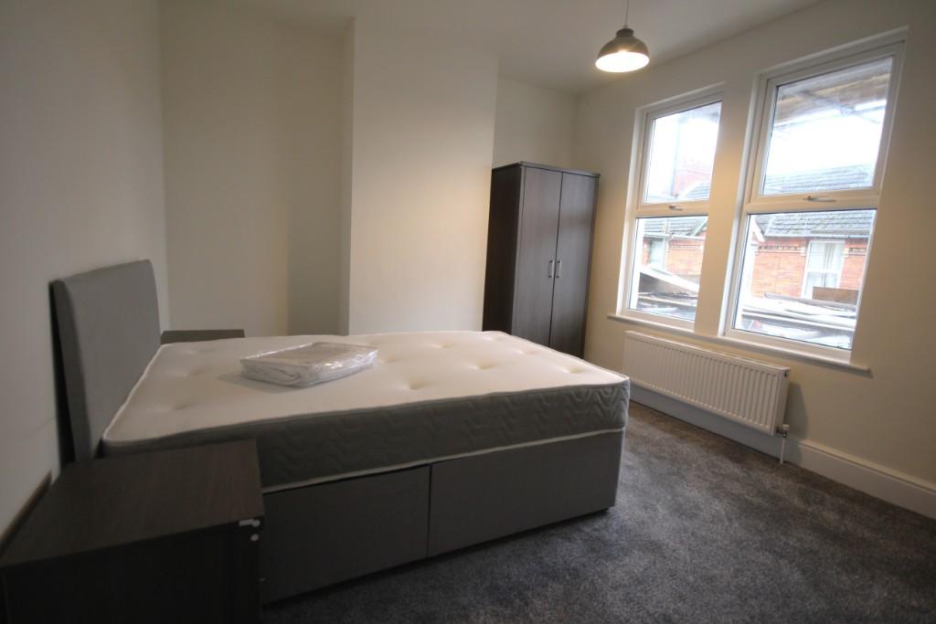 1 bed HMO for rent in Kettering. From Let It! - Kettering