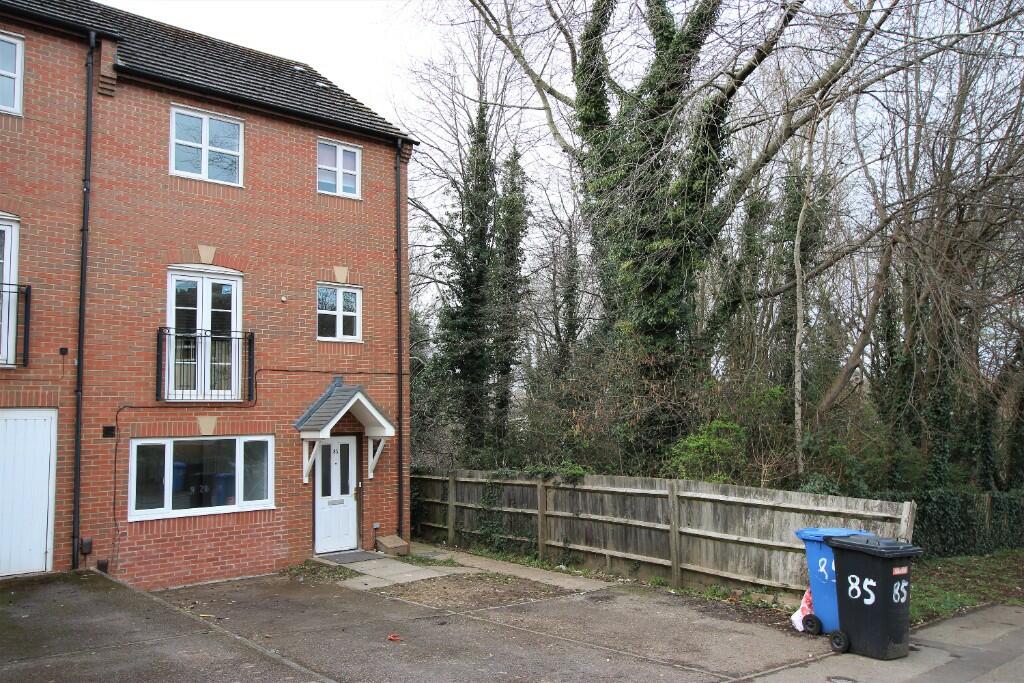 1 bed HMO for rent in Kettering. From Let It! - Kettering