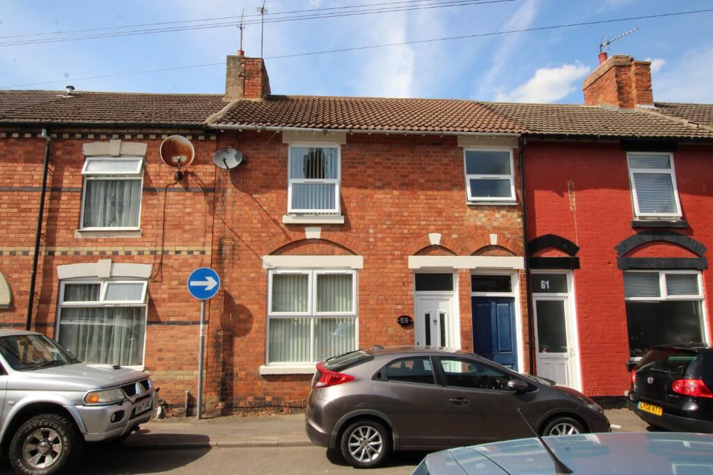 3 bed Mid Terraced House for rent in Kettering. From Let It! - Kettering