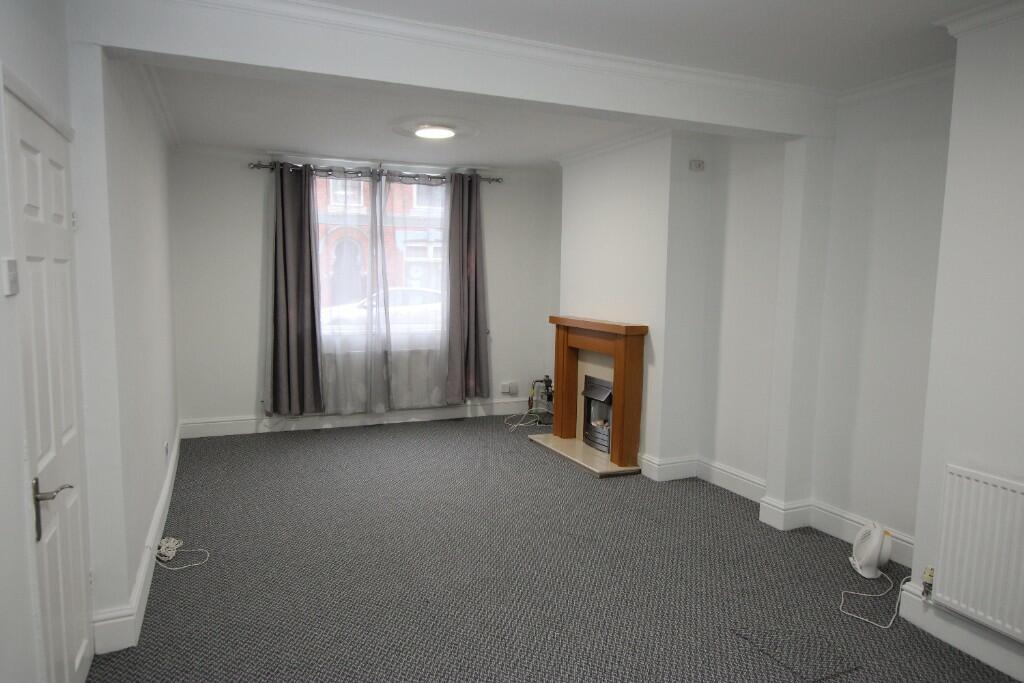 3 bed Mid Terraced House for rent in Kettering. From Let It! - Kettering