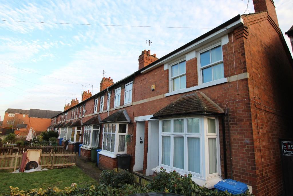 2 bed Mid Terraced House for rent in Kettering. From Let It! - Kettering