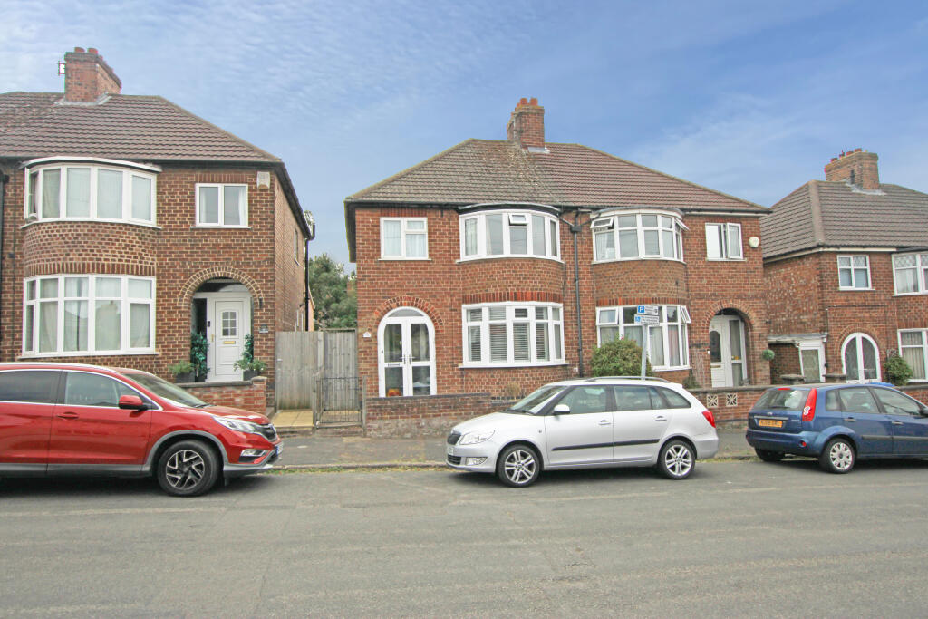 3 bed Semi Detached for rent in Kettering. From Let It! - Kettering