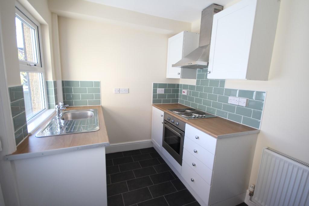 3 bed Mid Terraced House for rent in Kettering. From Let It! - Kettering
