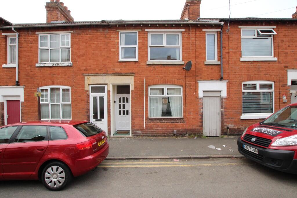 3 bed Mid Terraced House for rent in Kettering. From Let It! - Kettering