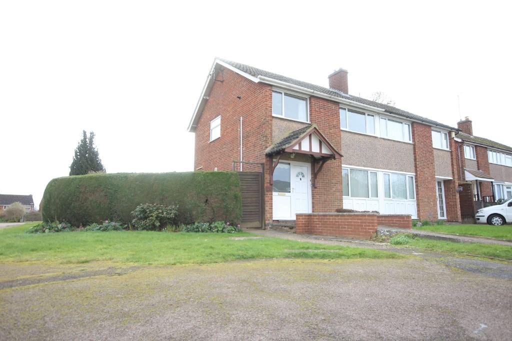 3 bed Semi Detached for rent in Broughton. From Let It! - Kettering 3 bed Semi Detached for rent in Broughton. From Let It! - Kettering