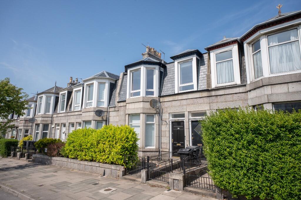 3 bed 1st Floor Flat for rent in Aberdeen. From Letts & Co Properties - Aberdeen 3 bed 1st Floor Flat for rent in Aberdeen. From Letts & Co Properties - Aberdeen