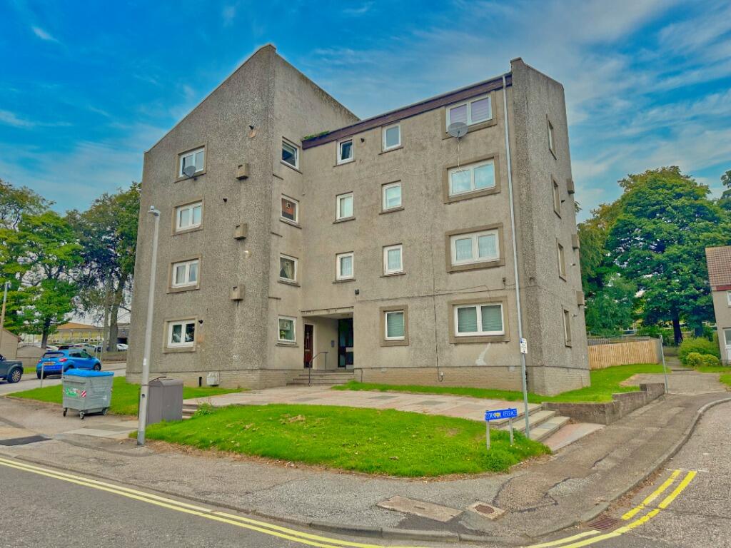 2 bed 1st Floor Flat for rent in Aberdeen. From Letts & Co Properties - Aberdeen